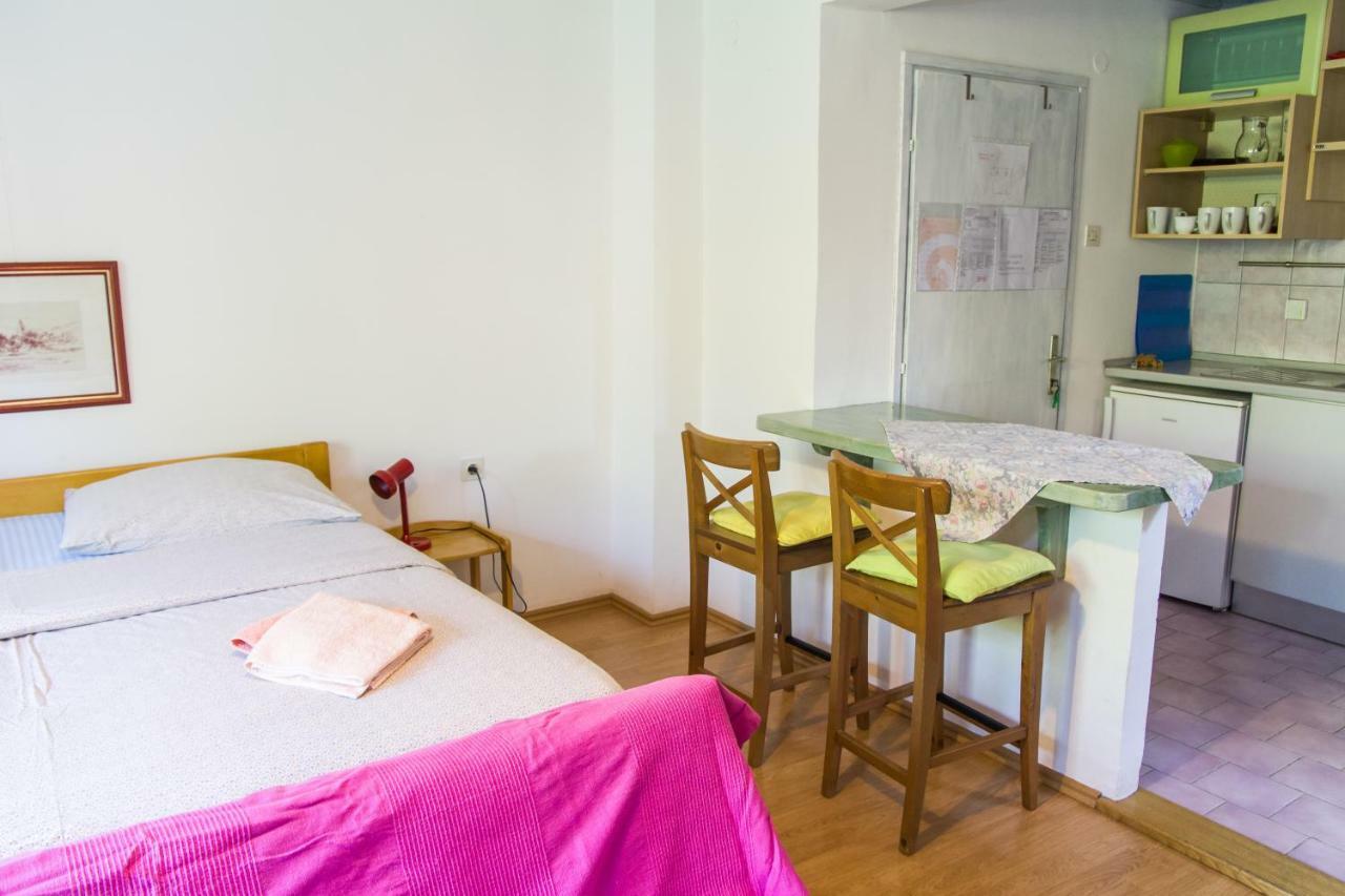 Karmen A Leilighet Veli Lošinj Eksteriør bilde