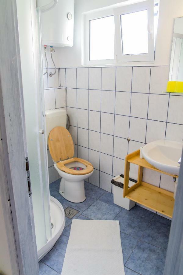 Karmen A Leilighet Veli Lošinj Eksteriør bilde
